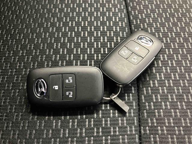 トールＧスマートアシスト搭載　後席両側電動スライドドア　パノラマモニター対応　オートエアコン　オートライト　キーフリー　アイドリングストップ　ＡＢＳ　電動ドアミラー（熊本県）の中古車