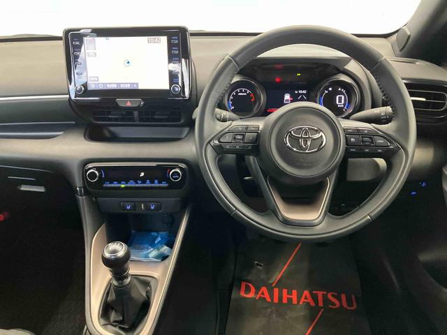 ヤリスＺバックカメラ付き　オートライト　オートエアコン　キーフリー（熊本県）の中古車