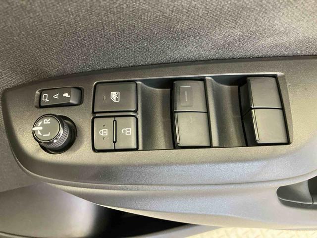 ヤリスＺバックカメラ付き　オートライト　オートエアコン　キーフリー（熊本県）の中古車