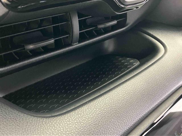 ヤリスＺバックカメラ付き　オートライト　オートエアコン　キーフリー（熊本県）の中古車