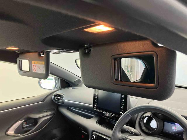 ヤリスＺバックカメラ付き　オートライト　オートエアコン　キーフリー（熊本県）の中古車
