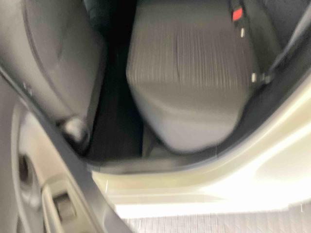 ヤリスＺバックカメラ付き　オートライト　オートエアコン　キーフリー（熊本県）の中古車