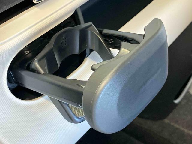ムーヴキャンバスＧブラックインテリアリミテッド　ＳＡIIIスマートアシスト搭載　パノラマモニター対応　後席両側電動スライドドア　オートエアコン　オートライト　キーフリー　アイドリングストップ　ＡＢＳ　電動ドアミラー（熊本県）の中古車