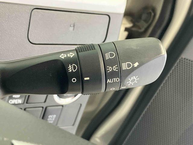 タントカスタムＸ　トップエディションＳＡIIスマートアシスト搭載　バックカメラ付き　後席両側スライドドア（片側電動）　オートエアコン　オートライト　キーフリー　アイドリングストップ　ＡＢＳ　電動ドアミラー（熊本県）の中古車