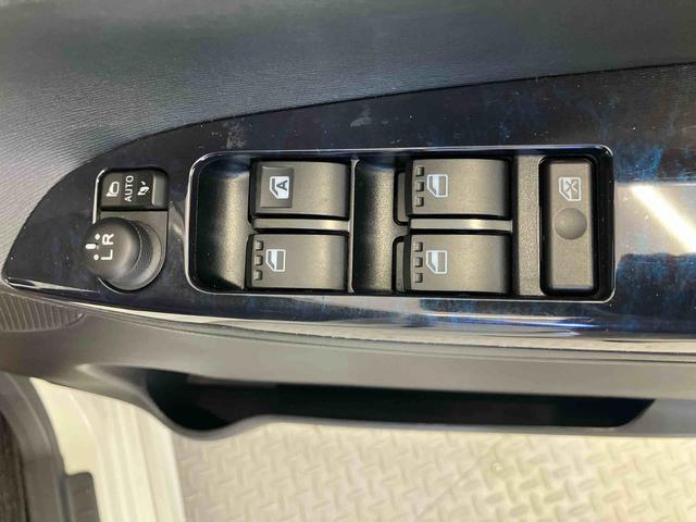 タントカスタムＸ　トップエディションＳＡIIスマートアシスト搭載　バックカメラ付き　後席両側スライドドア（片側電動）　オートエアコン　オートライト　キーフリー　アイドリングストップ　ＡＢＳ　電動ドアミラー（熊本県）の中古車