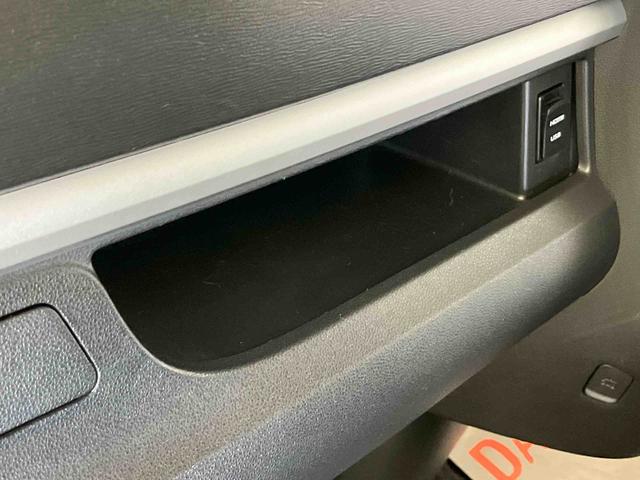 タントカスタムＲＳ　トップエディションＶＳ　ＳＡIIIスマートアシスト搭載　パノラマモニター対応　後席両側電動スライドドア　オートエアコン　オートライト　キーフリー　アイドリングストップ　ＡＢＳ　電動ドアミラー（熊本県）の中古車