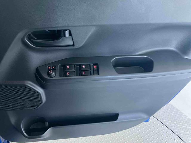 ピクシスメガＬ　ＳＡIIIスマートアシスト搭載　後席両側電動スライドドア　バックカメラ付き　オートエアコン　オートライト　キーフリー　アイドリングストップ　電動ドアミラー（熊本県）の中古車