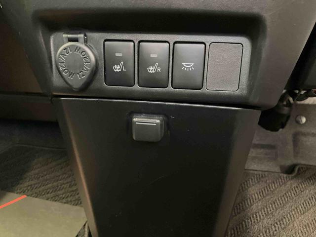 トールカスタムＧ　ターボスマートアシスト搭載　後席両側スライドドア　バックカメラ付き　オートエアコン　オートライト　キーフリー　アイドリングストップ　ＡＢＳ　電動ドアミラー（熊本県）の中古車