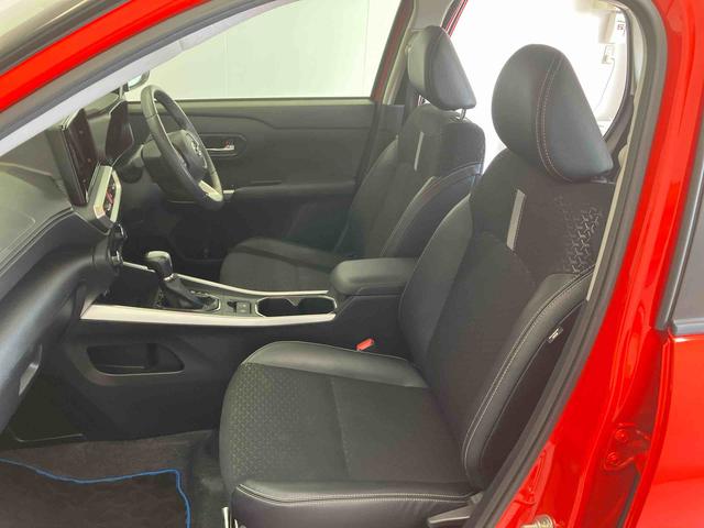 ロッキープレミアムＧ　ＨＥＶハイブリッド車　スマートアシスト搭載　パノラマモニター対応　オートエアコン　オートライト　キーフリー　ＡＢＳ　電動ドアミラー（熊本県）の中古車