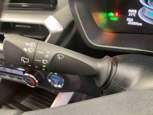 ロッキープレミアムＧ　ＨＥＶハイブリッド車　スマートアシスト搭載　パノラマモニター対応　オートエアコン　オートライト　キーフリー　ＡＢＳ　電動ドアミラー（熊本県）の中古車