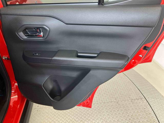 ロッキープレミアムＧ　ＨＥＶハイブリッド車　スマートアシスト搭載　パノラマモニター対応　オートエアコン　オートライト　キーフリー　ＡＢＳ　電動ドアミラー（熊本県）の中古車