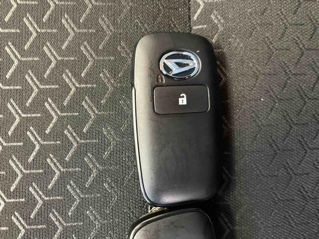 ロッキープレミアムＧ　ＨＥＶハイブリッド車　スマートアシスト搭載　パノラマモニター対応　オートエアコン　オートライト　キーフリー　ＡＢＳ　電動ドアミラー（熊本県）の中古車