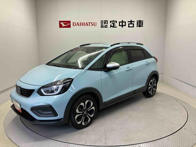 フィットｅ：ＨＥＶクロスターバックカメラ付き　オートエアコン　オートライト　キーフリー（熊本県）の中古車