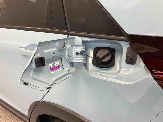 フィットｅ：ＨＥＶクロスターバックカメラ付き　オートエアコン　オートライト　キーフリー（熊本県）の中古車