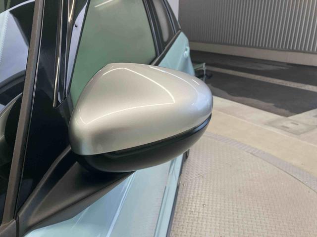 フィットｅ：ＨＥＶクロスターバックカメラ付き　オートエアコン　オートライト　キーフリー（熊本県）の中古車