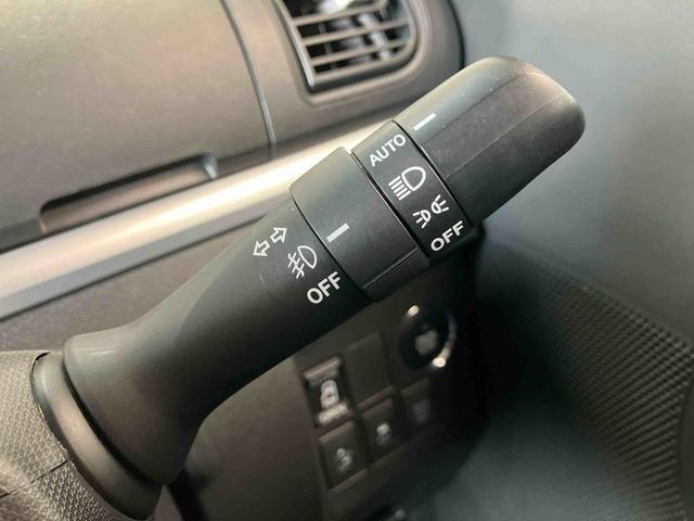 タントカスタムＸ　トップエディションＳＡスマートアシスト搭載　後席両側スライドドア（片側電動）　オートエアコン　オートライト　キーフリー　アイドリングストップ　ＡＢＳ　電動ドアミラー（熊本県）の中古車