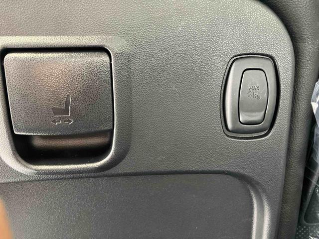 タントカスタムＸ　トップエディションＳＡスマートアシスト搭載　後席両側スライドドア（片側電動）　オートエアコン　オートライト　キーフリー　アイドリングストップ　ＡＢＳ　電動ドアミラー（熊本県）の中古車