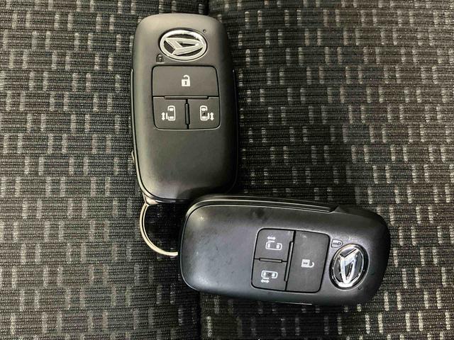 トールＧスマートアシスト搭載　後席両側スライドドア　パノラマモニター対応　オートエアコン　オートライト　キーフリー　アイドリングストップ　ＡＢＳ　電動ドアミラー（熊本県）の中古車