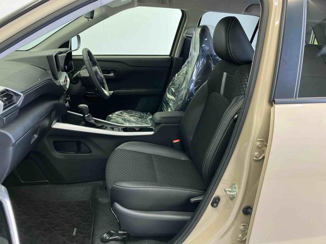 ロッキープレミアムＧスマートアシスト搭載　バックカメラ付き　オートエコアン　オートライト　キーフリー　アイドリングストップ　ＡＢＳ（熊本県）の中古車