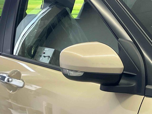 ロッキープレミアムＧスマートアシスト搭載　バックカメラ付き　オートエコアン　オートライト　キーフリー　アイドリングストップ　ＡＢＳ（熊本県）の中古車