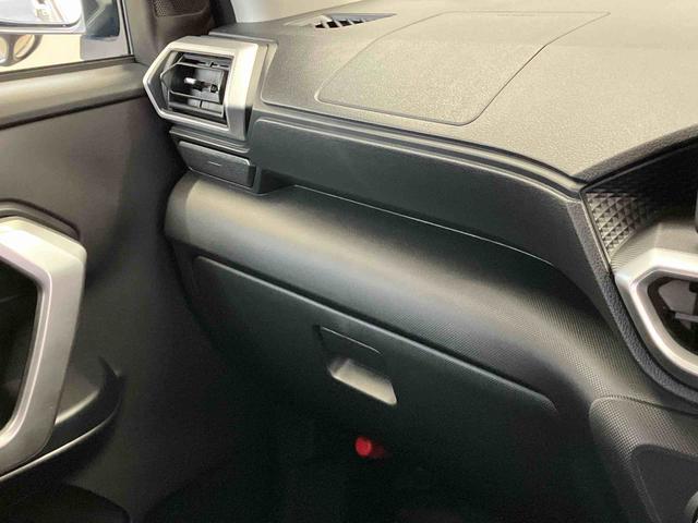 ロッキープレミアムＧスマートアシスト搭載　バックカメラ付き　オートエコアン　オートライト　キーフリー　アイドリングストップ　ＡＢＳ（熊本県）の中古車