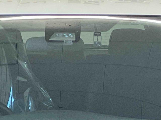 カローラフィールダーハイブリッドＧバックカメラ付き　オートエアコン（熊本県）の中古車