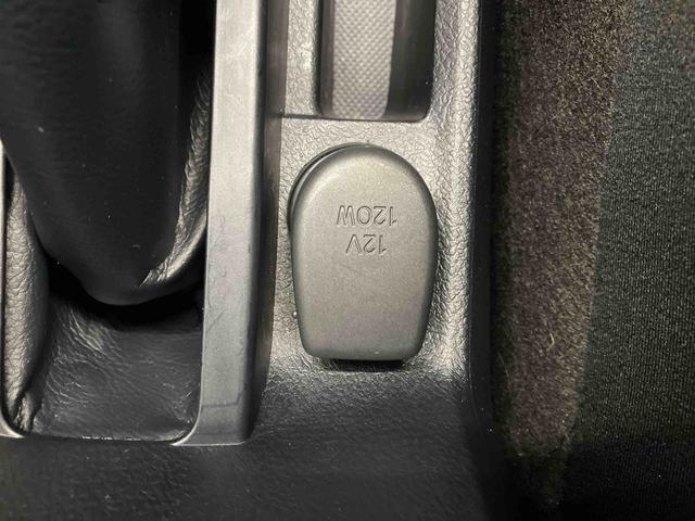 カローラフィールダーハイブリッドＧバックカメラ付き　オートエアコン（熊本県）の中古車