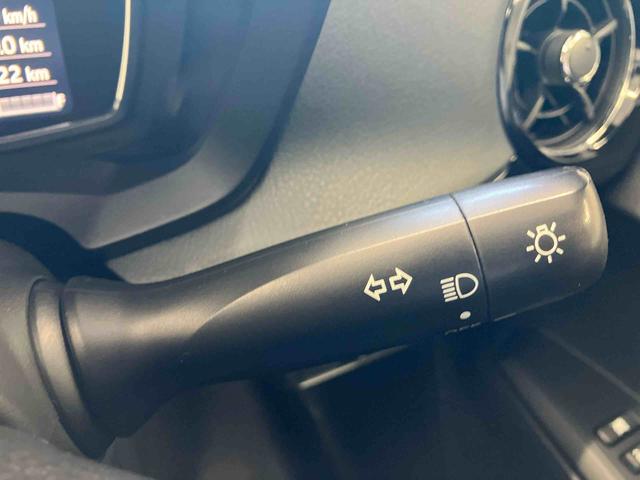 カローラフィールダーハイブリッドＧバックカメラ付き　オートエアコン（熊本県）の中古車