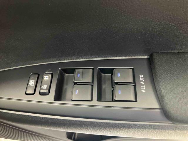 カローラフィールダーハイブリッドＧバックカメラ付き　オートエアコン（熊本県）の中古車