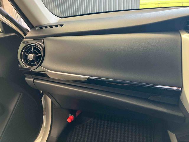 カローラフィールダーハイブリッドＧバックカメラ付き　オートエアコン（熊本県）の中古車