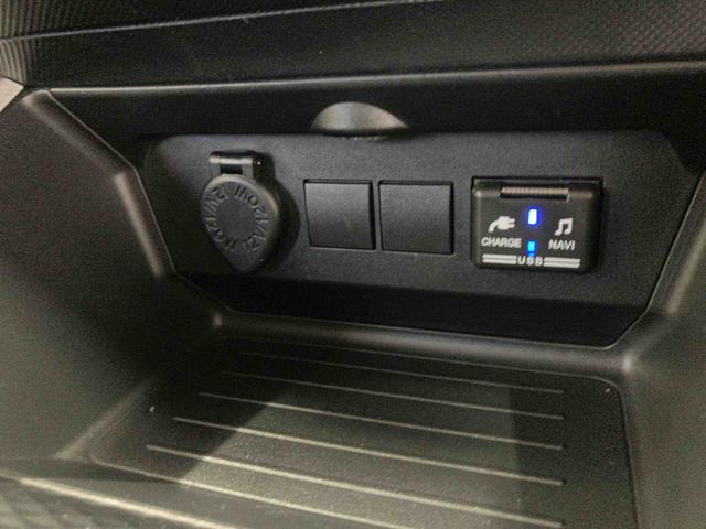 ロッキーＸスマートアシスト搭載　パノラマモニター対応　オートエアコン　オートライト　キーフリー　アイドリングストップ　ＡＢＳ　電動ドアミラー（熊本県）の中古車