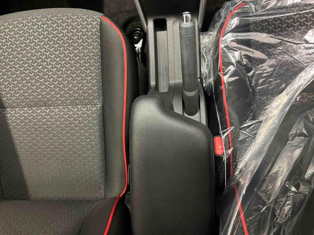 ロッキーＸスマートアシスト搭載　パノラマモニター対応　オートエアコン　オートライト　キーフリー　アイドリングストップ　ＡＢＳ　電動ドアミラー（熊本県）の中古車