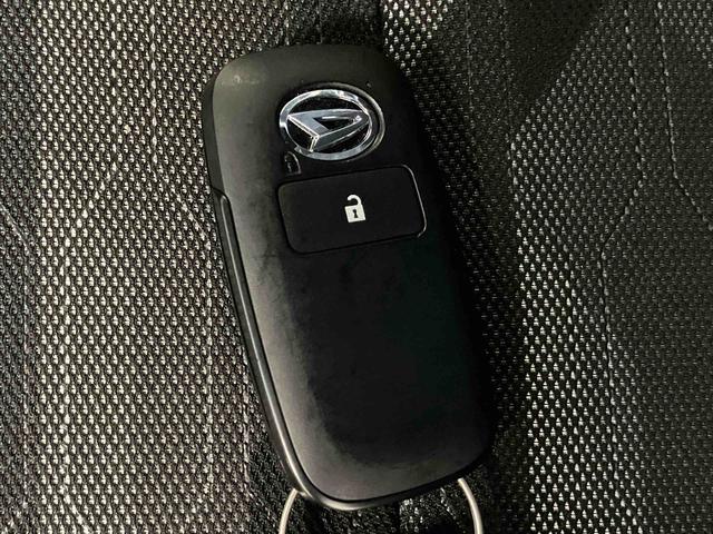 タフトGターボ クロムベンチャースマートアシスト搭載 バックカメラ付き オートエアコン オートライト キーフリー アイドリングストップ ABS 電動ドアミラー(熊本県)の中古車