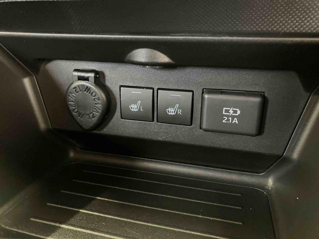 ロッキープレミアムスマートアシスト搭載 バックカメラ付き オートエアコン オートライト キーフリー アイドリングストップ ABS 電動ドアミラー(熊本県)の中古車