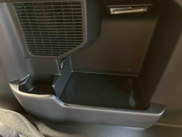 トールカスタムＧ　ＳＡIIIスマートアシスト搭載　後席両側電動スライドドア　パノラマモニター対応　オートエアコン　オートライト　キーフリー　アイドリングストップ　電動ドアミラー（熊本県）の中古車