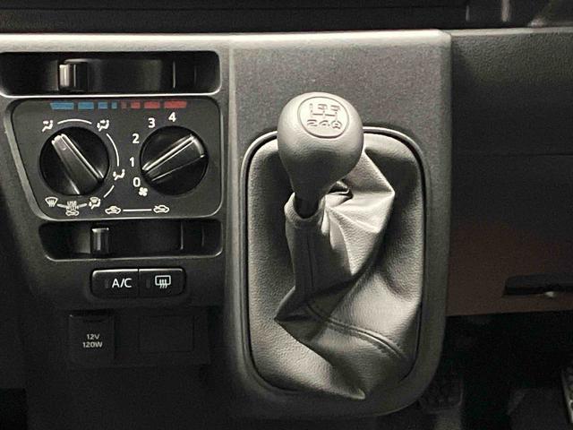 ハイゼットカーゴＤＸスマートアシスト搭載　後席両側スライドドア　オートライト　キーレスエントリー　アイドリングストップ　ＡＢＳ（熊本県）の中古車