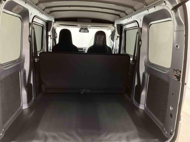 ハイゼットカーゴＤＸスマートアシスト搭載　後席両側スライドドア　オートライト　キーレスエントリー　アイドリングストップ　ＡＢＳ（熊本県）の中古車