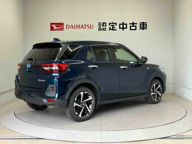 ロッキープレミアムＧ　ＨＥＶスマートアシスト搭載　パノラマモニター対応　ハイブリッド車　オートエアコン　オートライト　キーフリー　電動ドアミラー（熊本県）の中古車