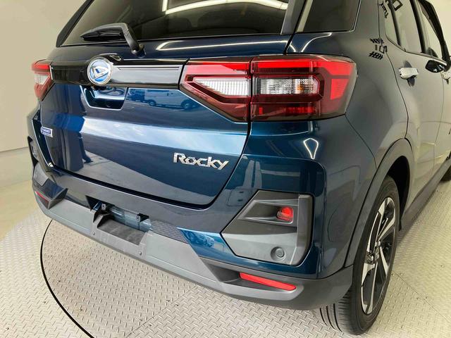 ロッキープレミアムＧ　ＨＥＶスマートアシスト搭載　パノラマモニター対応　ハイブリッド車　オートエアコン　オートライト　キーフリー　電動ドアミラー（熊本県）の中古車