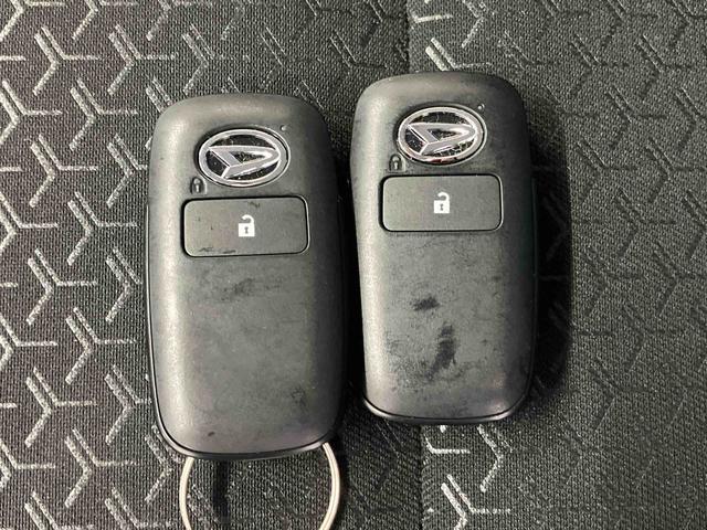 ロッキープレミアムＧ　ＨＥＶスマートアシスト搭載　パノラマモニター対応　ハイブリッド車　オートエアコン　オートライト　キーフリー　電動ドアミラー（熊本県）の中古車