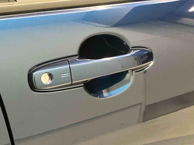 ロッキーＸスマートアシスト搭載　バックカメラ付き　オートエアコン　オートライト　キーフリー　アイドリングストップ　ＡＢＳ　電動ドアミラー（熊本県）の中古車