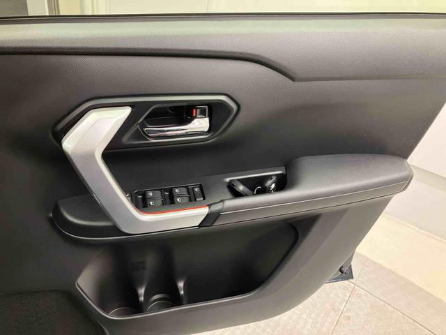 ロッキーＸスマートアシスト搭載　バックカメラ付き　オートエアコン　オートライト　キーフリー　アイドリングストップ　ＡＢＳ　電動ドアミラー（熊本県）の中古車