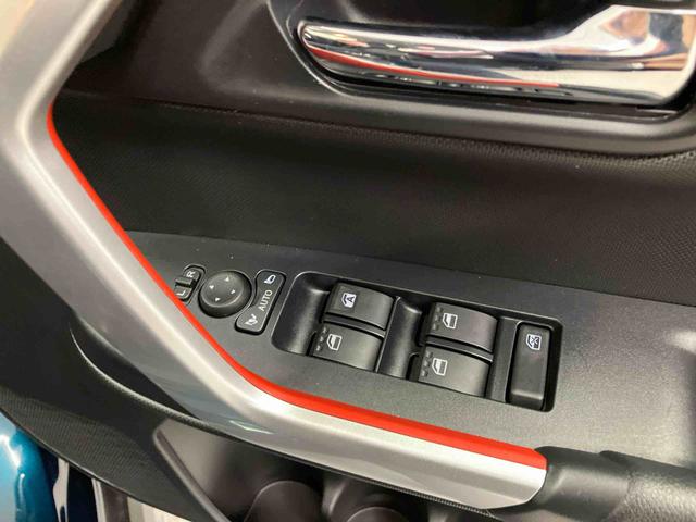 ロッキーＸスマートアシスト搭載　バックカメラ付き　オートエアコン　オートライト　キーフリー　アイドリングストップ　ＡＢＳ　電動ドアミラー（熊本県）の中古車