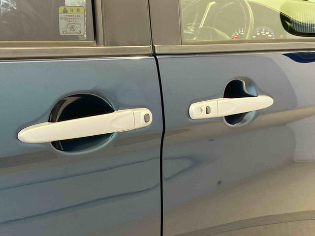 トールカスタムＧ　ＳＡIIスマートアシスト搭載　後席両側電動スライドドア　バックカメラ付き　オートエアコン　オートライト　キーフリー　アイドリングストップ　ＡＢＳ　電動ドアミラー（熊本県）の中古車