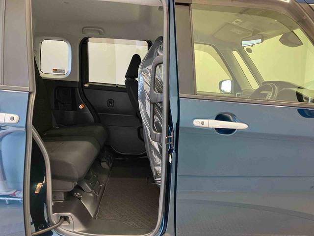 トールカスタムＧ　ＳＡIIスマートアシスト搭載　後席両側電動スライドドア　バックカメラ付き　オートエアコン　オートライト　キーフリー　アイドリングストップ　ＡＢＳ　電動ドアミラー（熊本県）の中古車