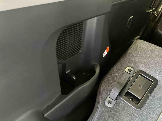 トールカスタムＧ　ＳＡIIスマートアシスト搭載　後席両側電動スライドドア　バックカメラ付き　オートエアコン　オートライト　キーフリー　アイドリングストップ　ＡＢＳ　電動ドアミラー（熊本県）の中古車