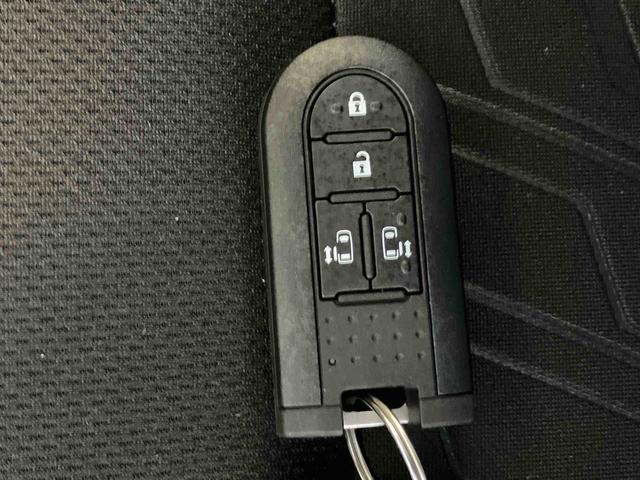 トールカスタムＧ　ＳＡIIスマートアシスト搭載　後席両側電動スライドドア　バックカメラ付き　オートエアコン　オートライト　キーフリー　アイドリングストップ　ＡＢＳ　電動ドアミラー（熊本県）の中古車