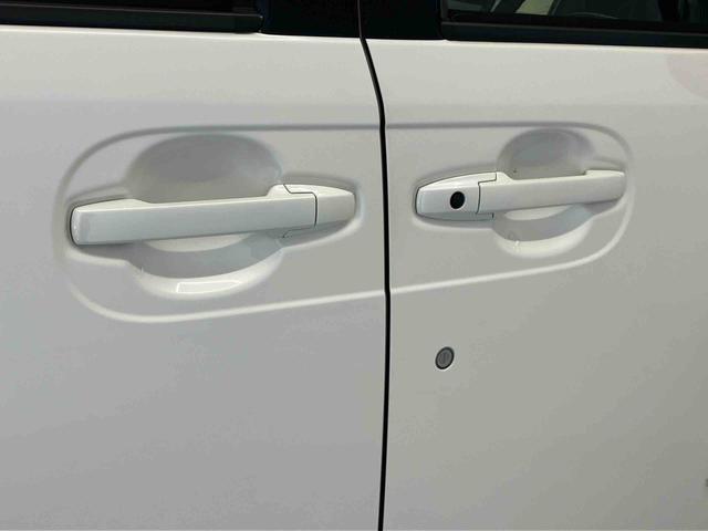 N−BOXカスタムG・Aパッケージ後席両側スライドドア(片側電動) バックカメラ付き オートエアコン オートライト(熊本県)の中古車