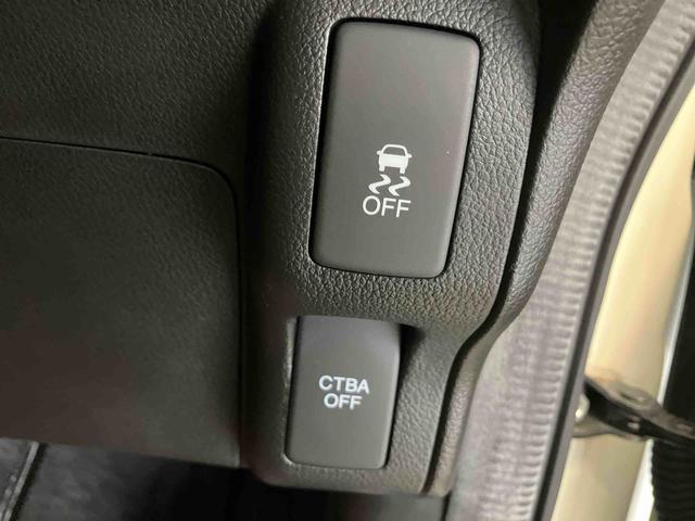 N−BOXカスタムG・Aパッケージ後席両側スライドドア(片側電動) バックカメラ付き オートエアコン オートライト(熊本県)の中古車