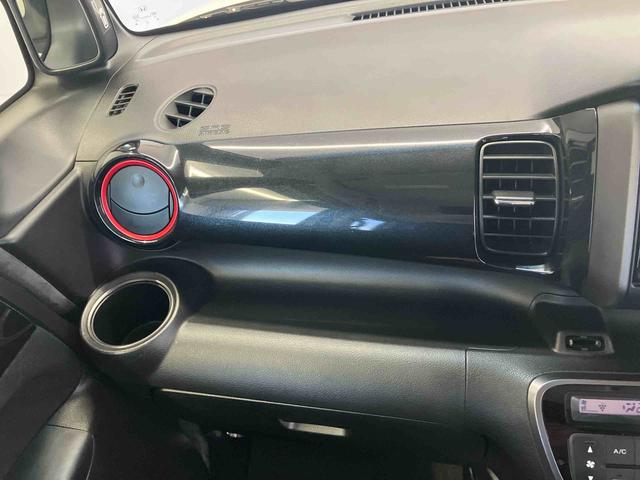 N−BOXカスタムG・Aパッケージ後席両側スライドドア(片側電動) バックカメラ付き オートエアコン オートライト(熊本県)の中古車